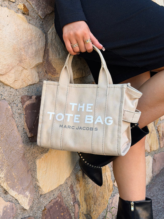 Marc Jacobs The Tote Bag
