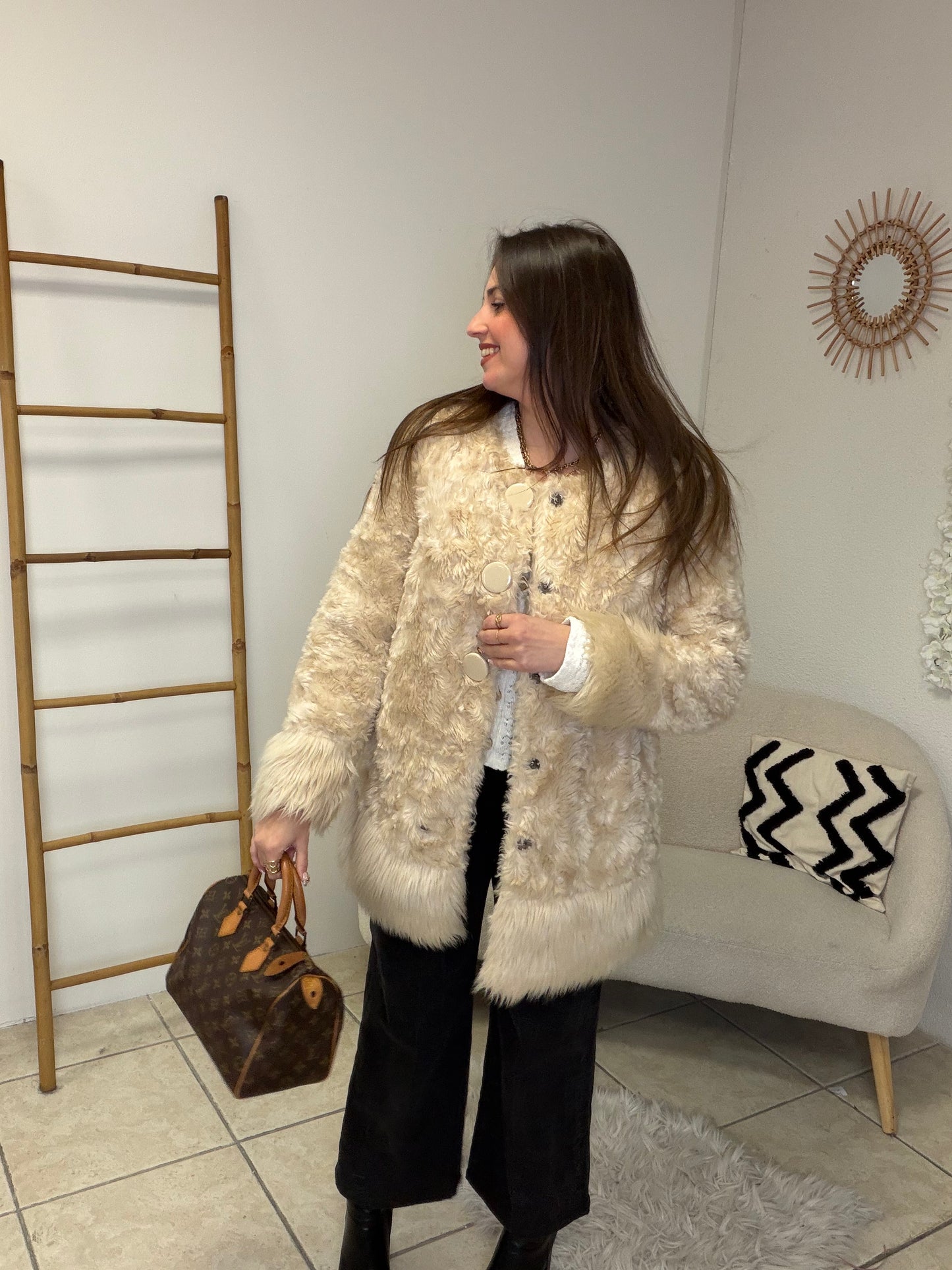 Fausse fourrure beige taille S