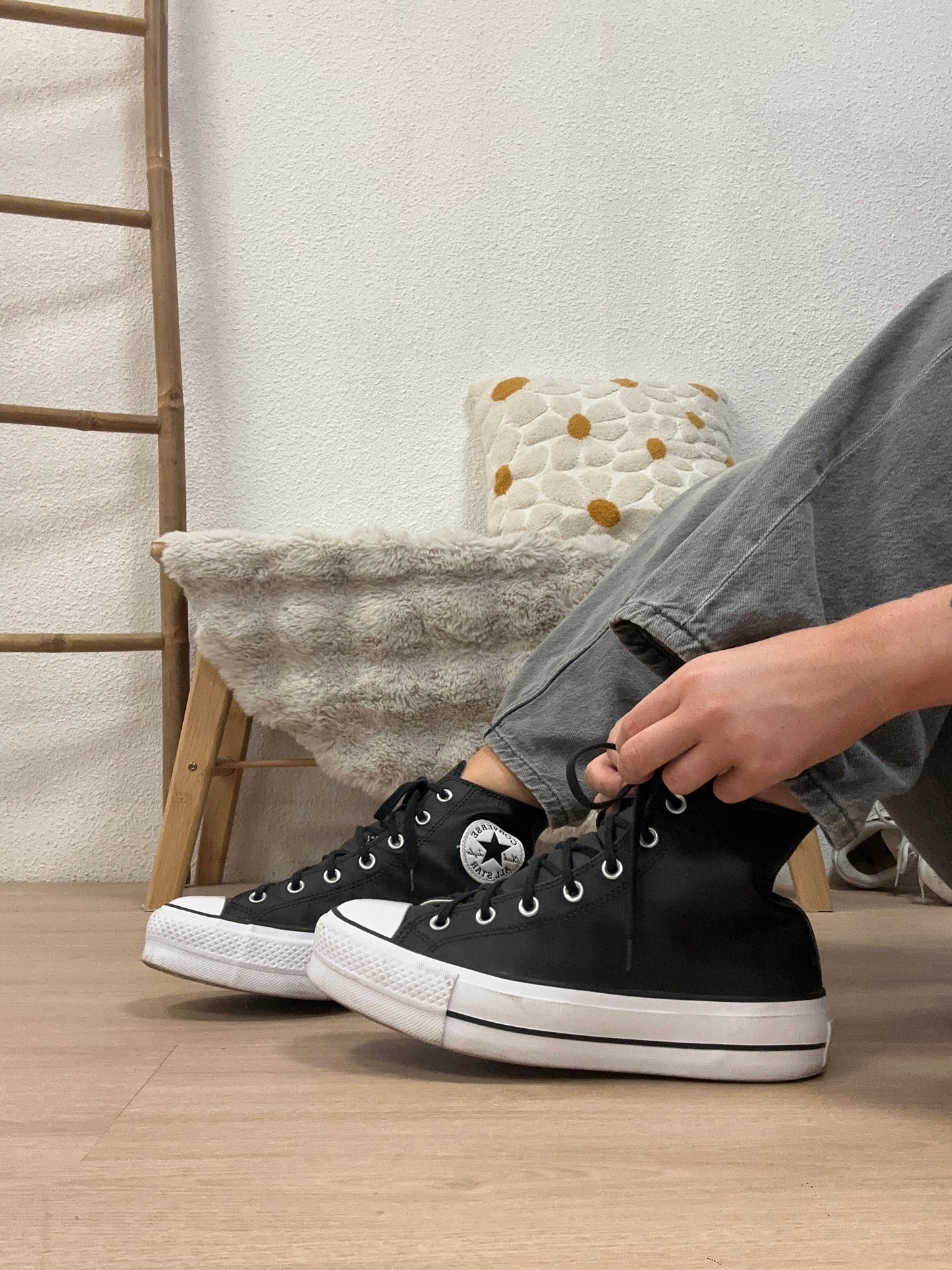 Converse en cuir taille 40