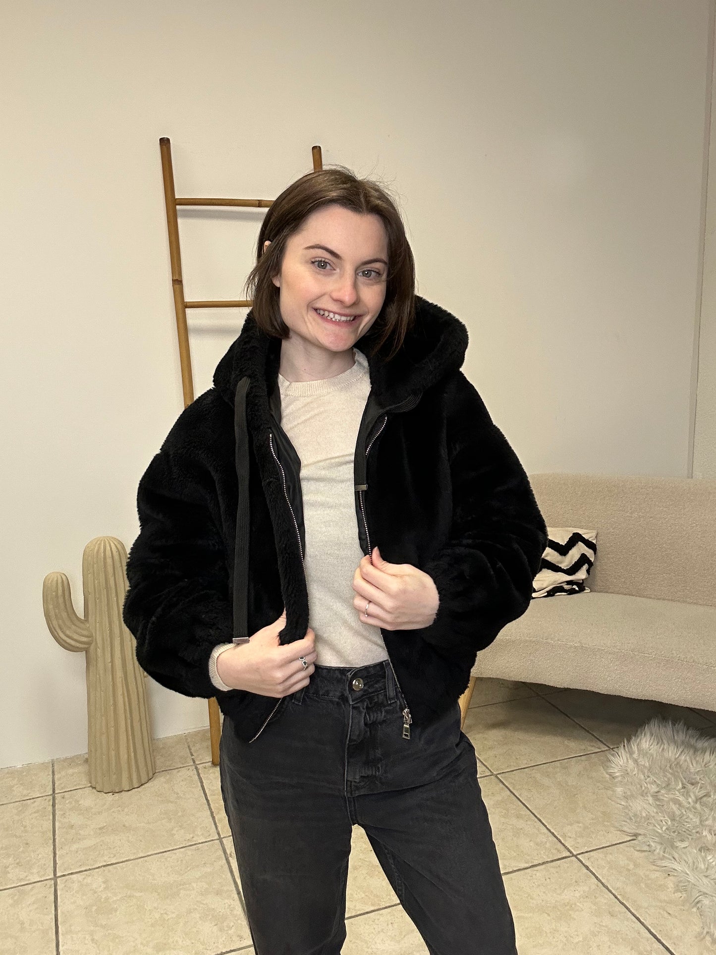 Veste moumoute noir taille XS