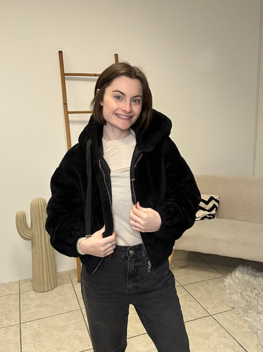Veste moumoute noir taille XS