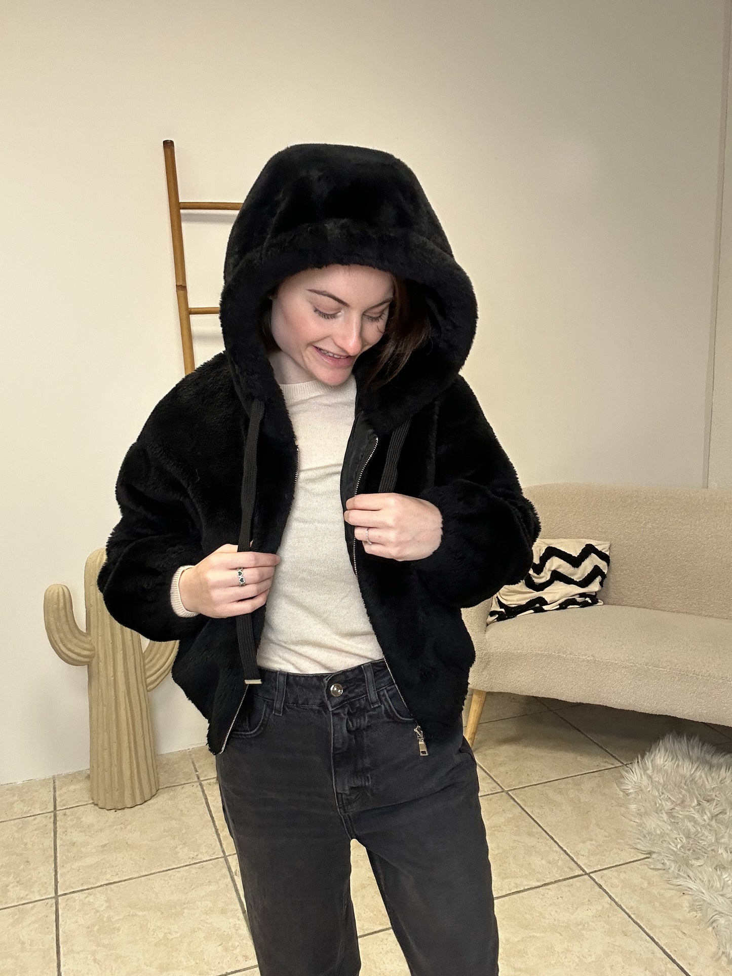 Veste moumoute noir taille XS