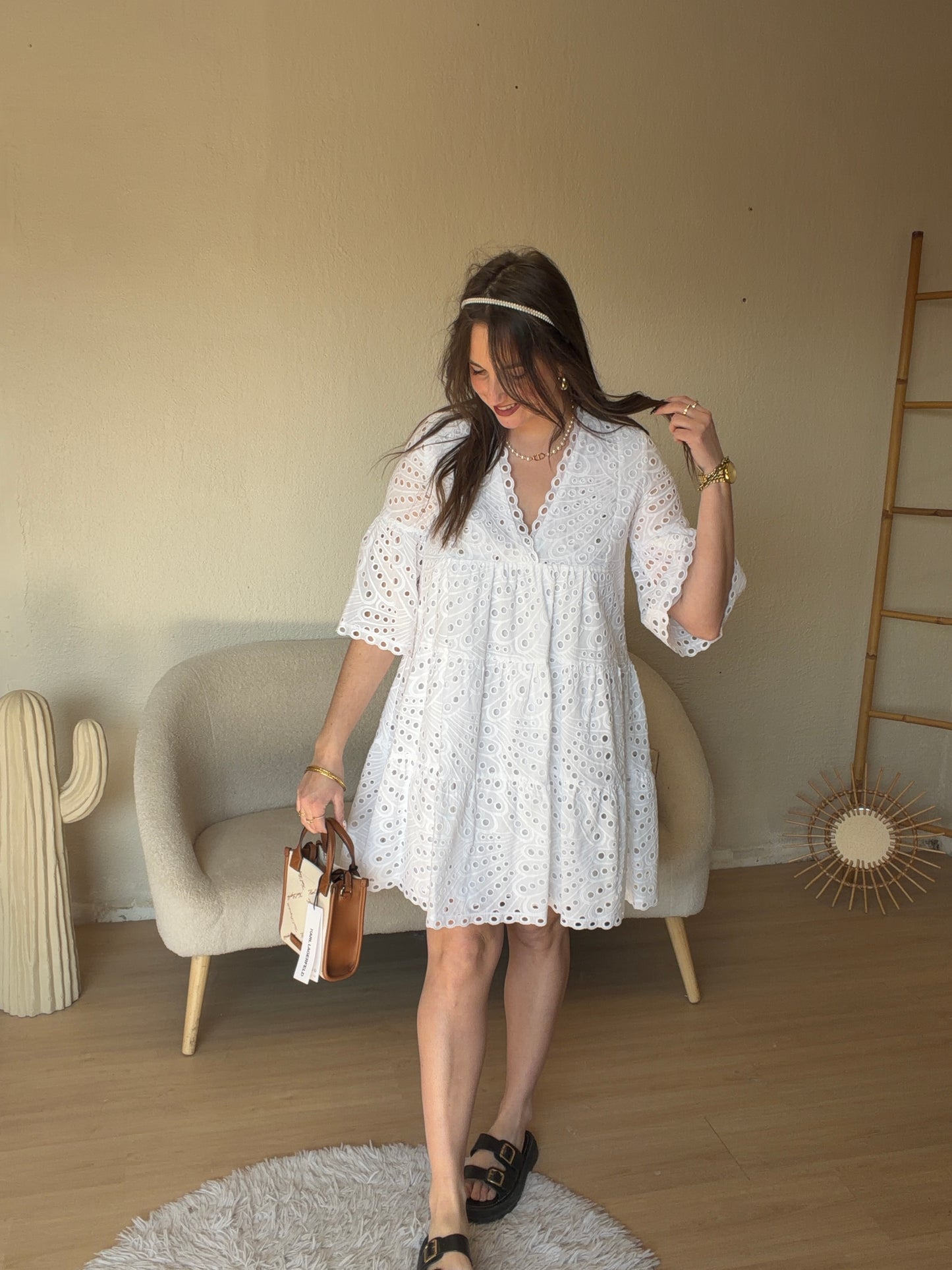 Robe en broderie anglaise taille 38
