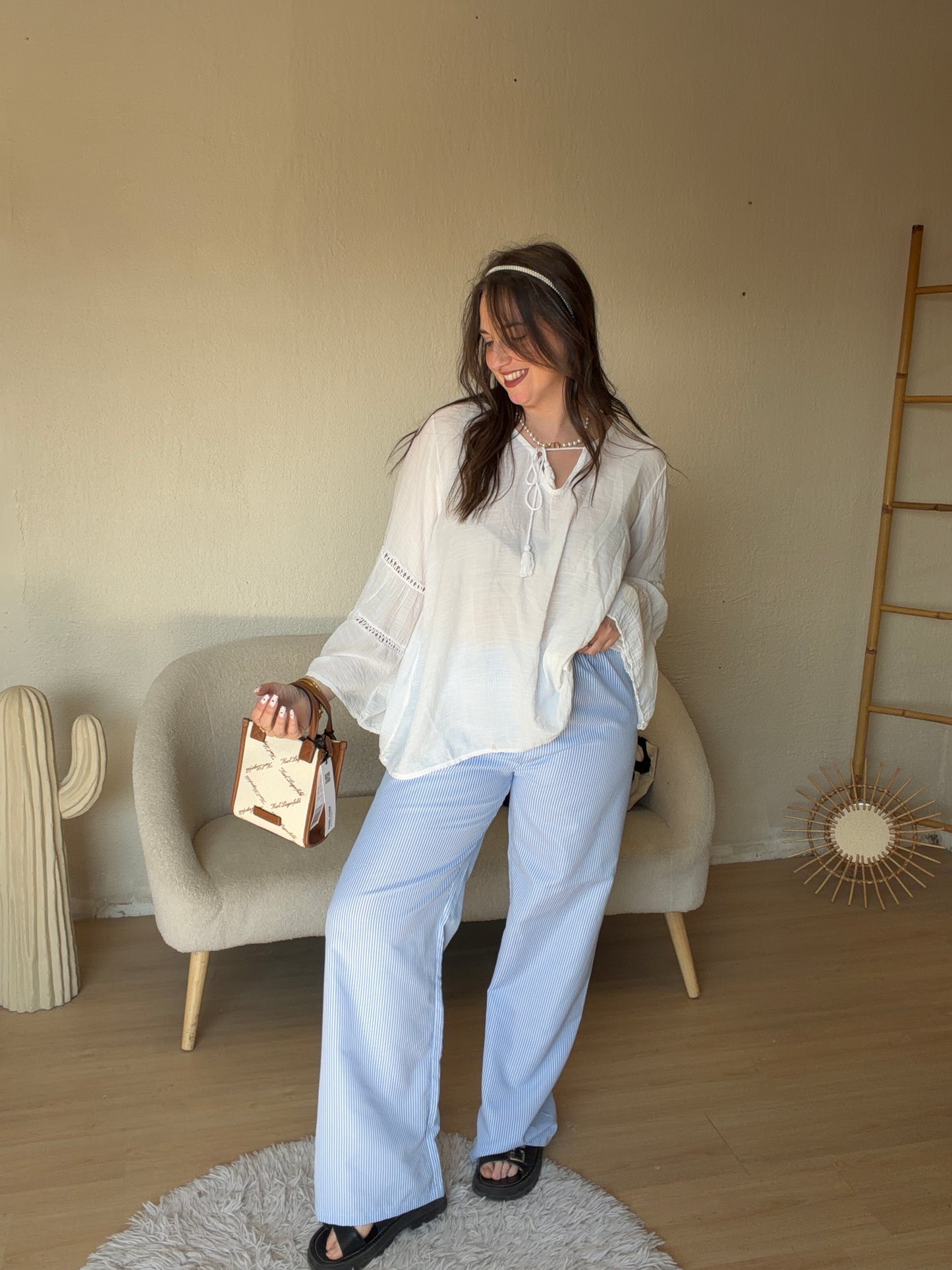 Pantalon bleu et blanc taille unique