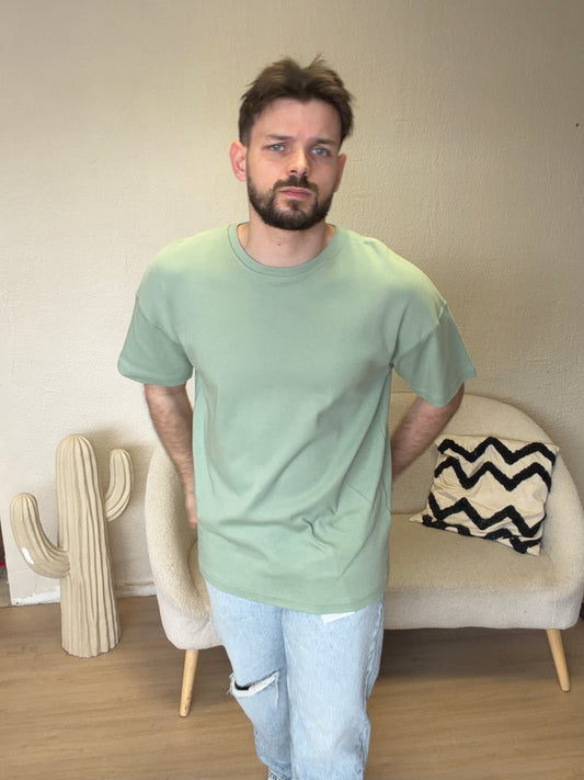 T-shirt neuf taille M
