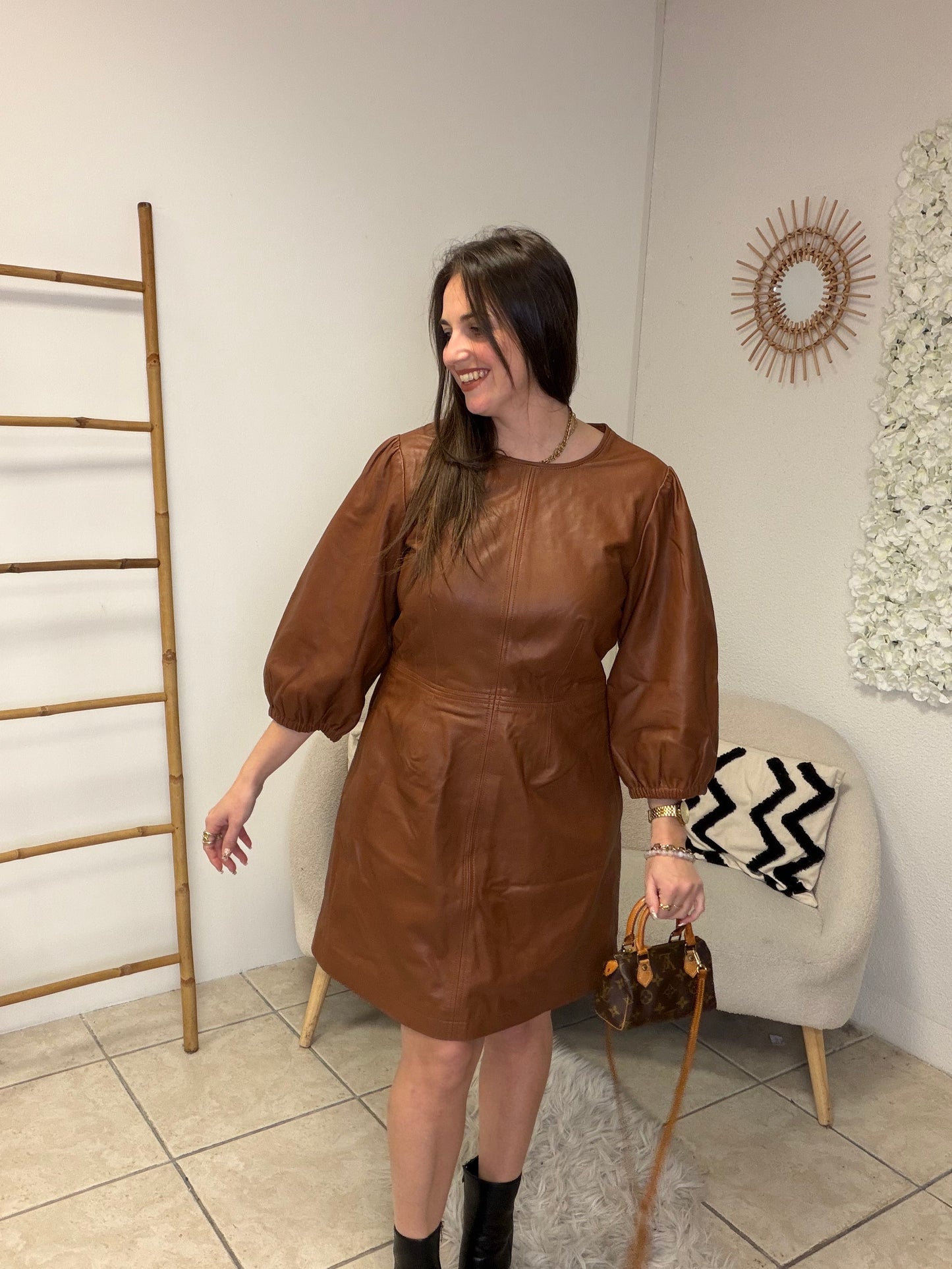 Robe simili cuir taille 40