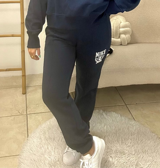 Jogging Nike taille XS