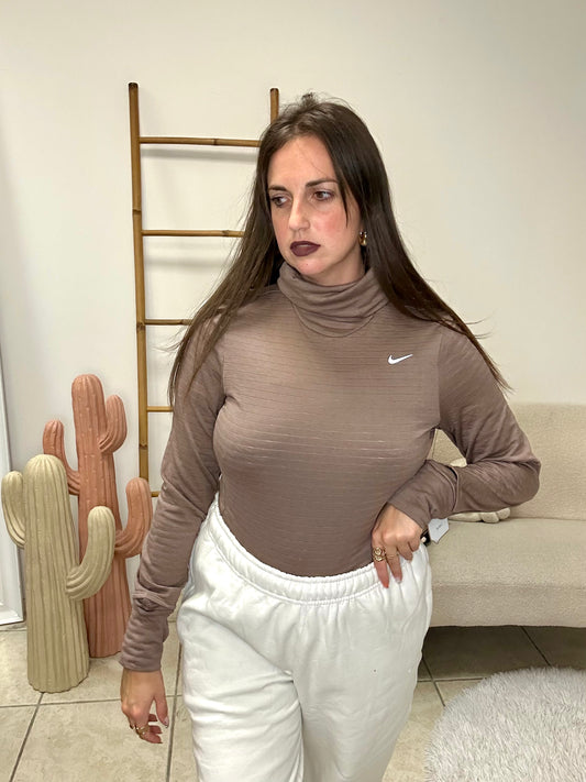 T-shirt thermique Nike taille XS